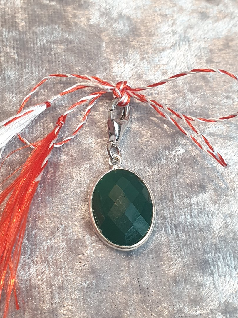 Martisor, Charm aus Edelsteine, Achat Grün Oval mit Silber Elemente